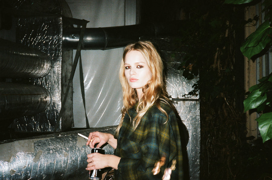 Idea Sofia Malamute Behind The Scenes Book
